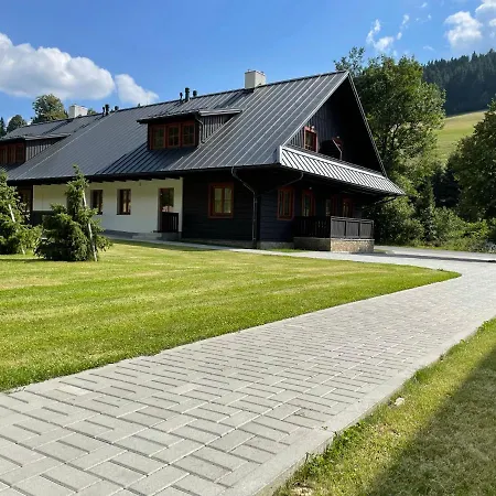 Apartmany Neta Velke Karlovice, Polansky Dvur Zewnętrze zdjęcie