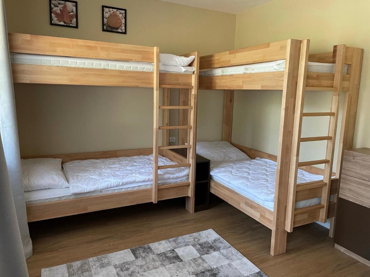 Neta Velke Karlovice, Polansky Dvur Apartment *